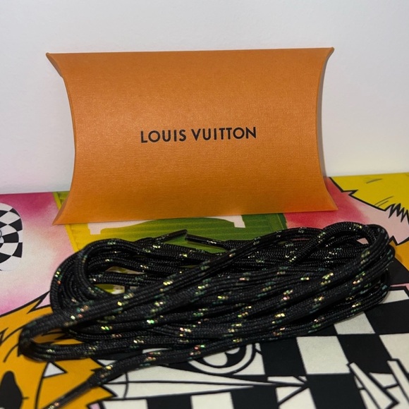 Bundle shoe laces - Picture 2 of 3